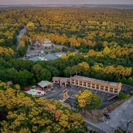 Stonegate Lodge 2 Queen Beds Fast Wifi 50" Tv Salt Water Pool Room #207 Eureka Springs Zewnętrze zdjęcie
