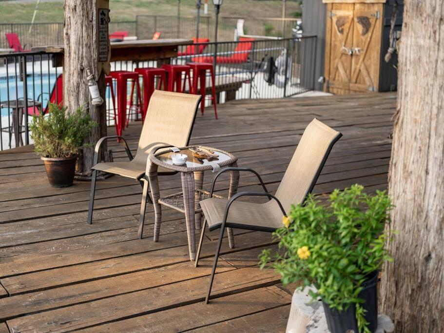 Stonegate Lodge 2 Queen Beds Fast Wifi 50" Tv Salt Water Pool Room #207 Eureka Springs Zewnętrze zdjęcie